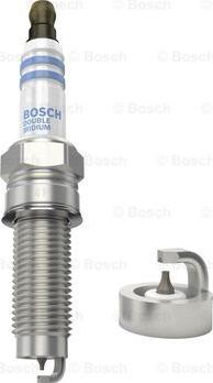 BOSCH 0 242 135 556 - Свічка запалювання avtolavka.club