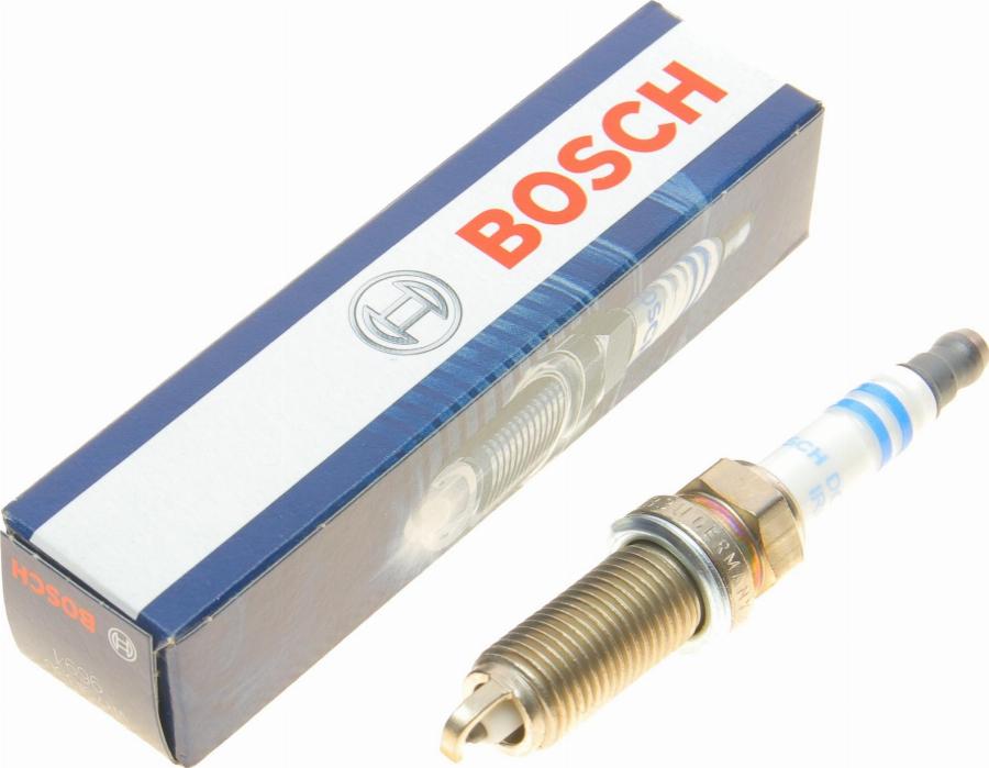 BOSCH 0 242 135 553 - Свічка запалювання avtolavka.club