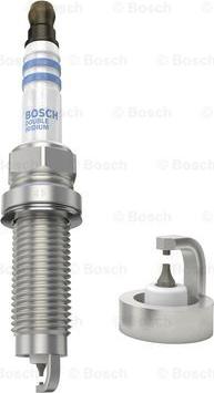 BOSCH 0 242 135 531 - Свічка запалювання avtolavka.club