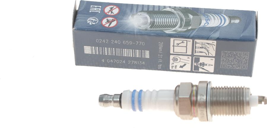 BOSCH 0 242 240 659 - Свічка запалювання avtolavka.club