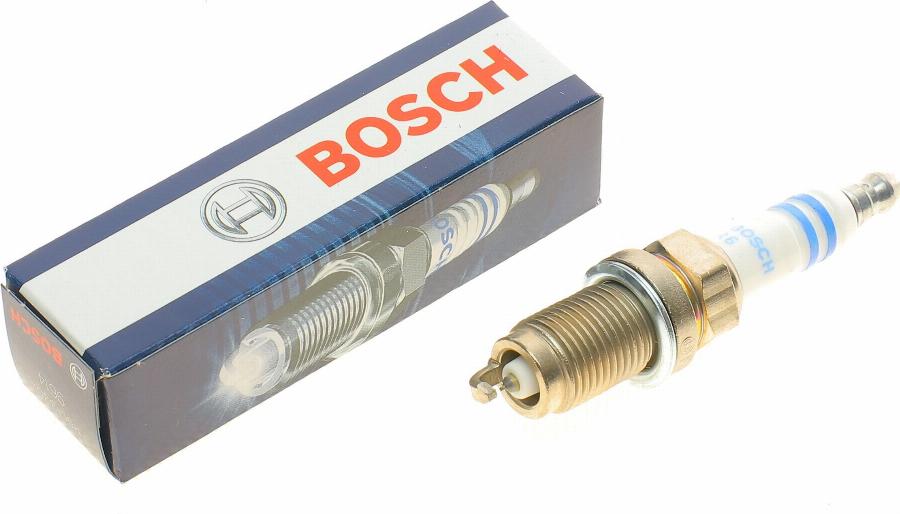 BOSCH 0 242 240 675 - Свічка запалювання avtolavka.club