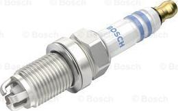 BOSCH 0 242 235 766 - Свічка запалювання avtolavka.club