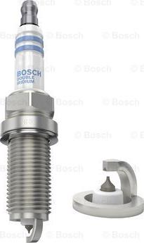 BOSCH 0 242 236 593 - Свічка запалювання avtolavka.club