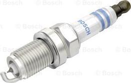 BOSCH 0 242 236 670 - Свічка запалювання avtolavka.club