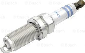 BOSCH 0 242 236 671 - Свічка запалювання avtolavka.club