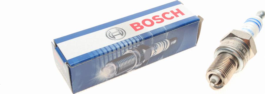 BOSCH 0 242 229 656 - Свічка запалювання avtolavka.club