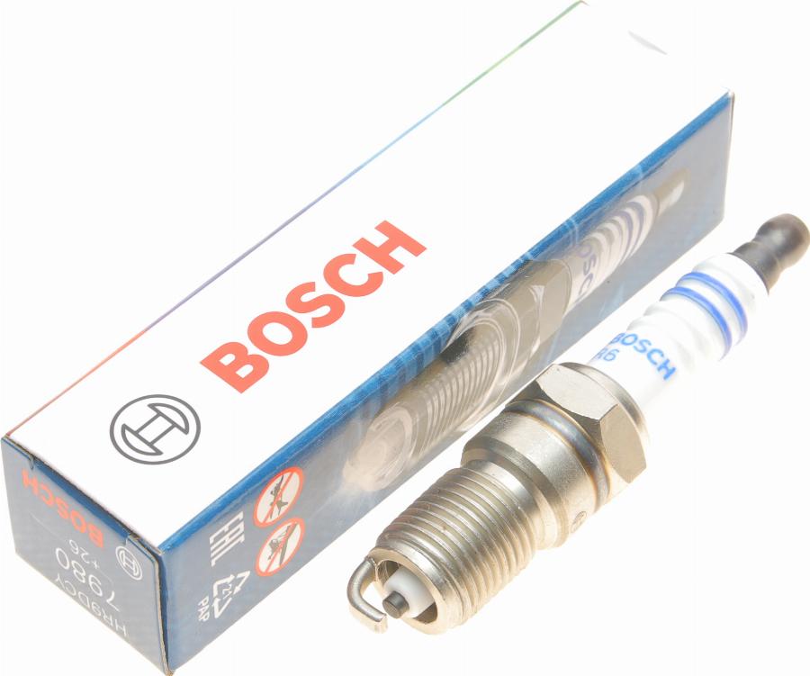 BOSCH 0 242 225 623 - Свічка запалювання avtolavka.club