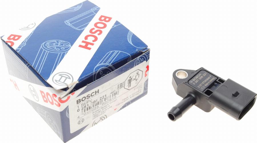 BOSCH 0 281 006 221 - Датчик, тиск вихлопних газів avtolavka.club