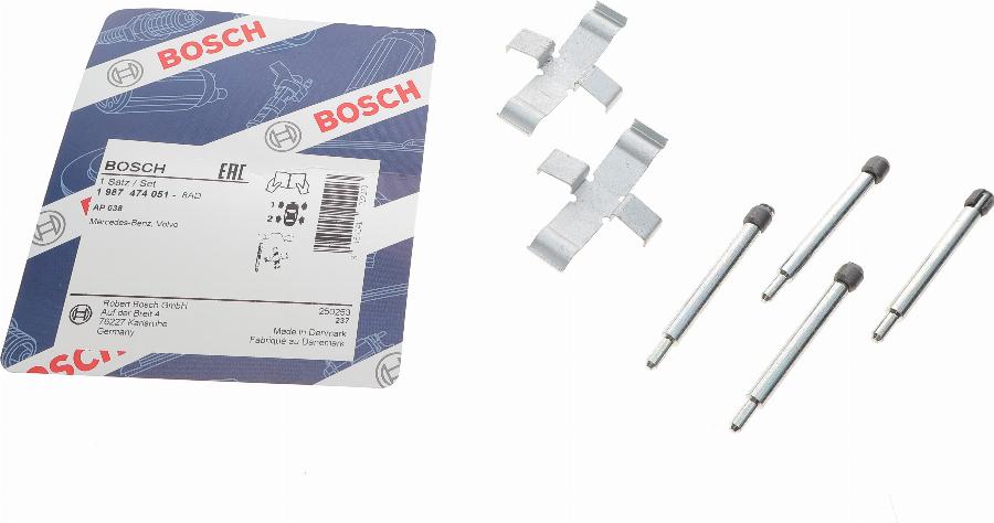 BOSCH 1 987 474 051 - Комплектуючі, колодки дискового гальма avtolavka.club