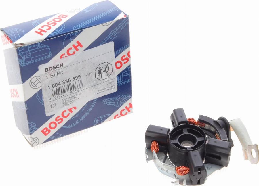 BOSCH 1 004 336 599 - Кронштейн, вугільна щітка avtolavka.club