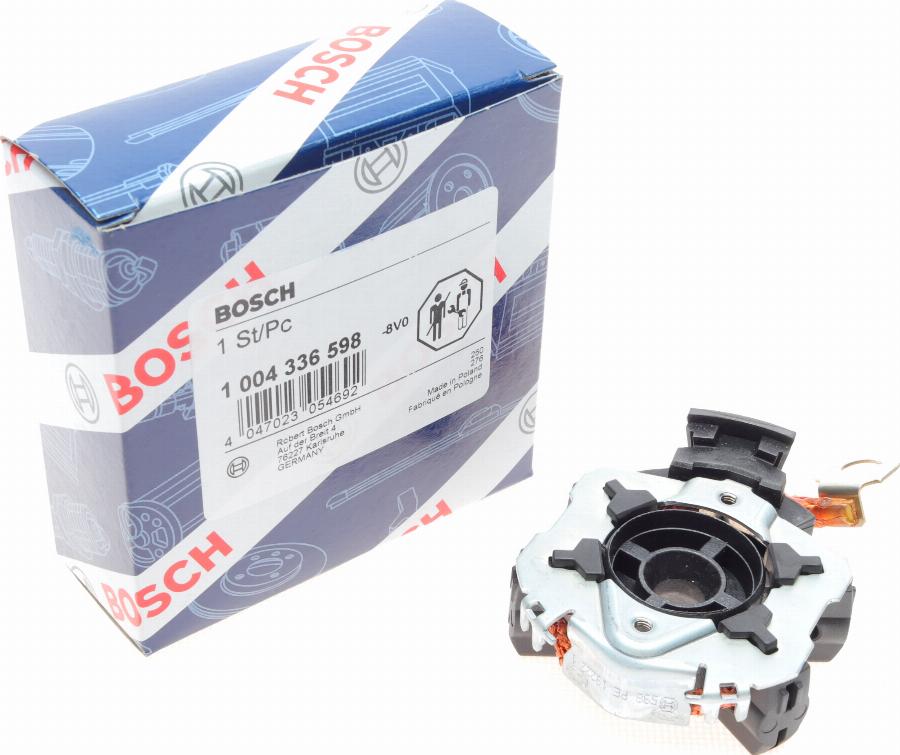 BOSCH 1 004 336 598 - Кронштейн, вугільна щітка avtolavka.club