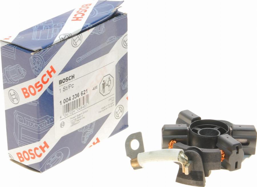 BOSCH 1 004 336 621 - Кронштейн, вугільна щітка avtolavka.club