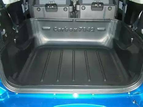 Carbox 107842000 - Ванночка для багажника avtolavka.club