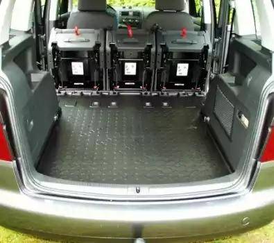 Carbox 201741000 - Ванночка для багажника avtolavka.club