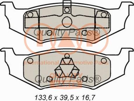 IAP QUALITY PARTS 704-02071 - Гальмівні колодки, дискові гальма avtolavka.club