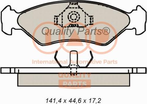 IAP QUALITY PARTS 704-11012 - Гальмівні колодки, дискові гальма avtolavka.club