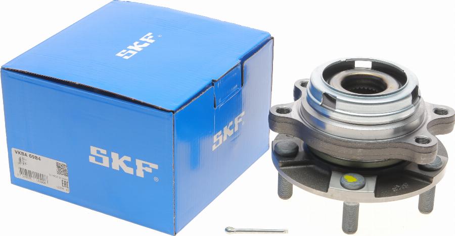 SKF VKBA 6984 - Комплект підшипника маточини колеса avtolavka.club