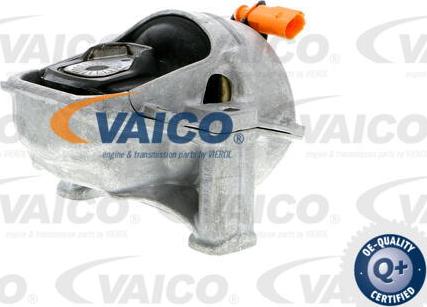 VAICO V10-2647 - Подушка, підвіска двигуна avtolavka.club