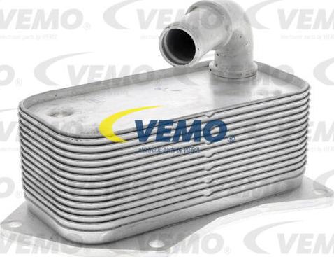 Vemo V40-60-2099 - Масляний радіатор, рухове масло avtolavka.club