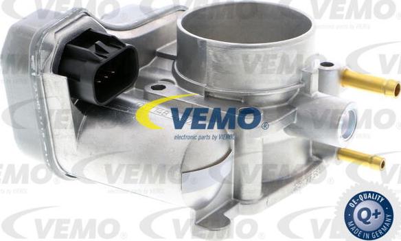 Vemo V40-81-0008 - Патрубок дросельної заслінки avtolavka.club