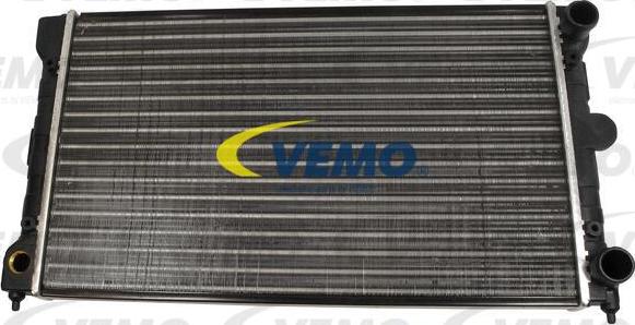 Vemo V15-60-5020 - Радіатор, охолодження двигуна avtolavka.club