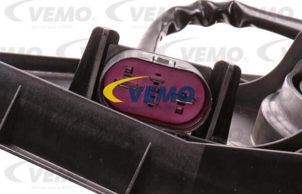 Vemo V15-01-1913 - Вентилятор, охолодження двигуна avtolavka.club