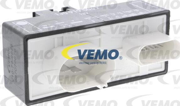 Vemo V10-79-0028 - Блок управління, ел. вентилятор (охолодження двигуна) avtolavka.club