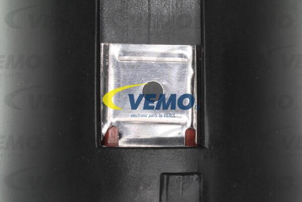 Vemo V10-70-0032 - Кришка розподільника запалювання avtolavka.club